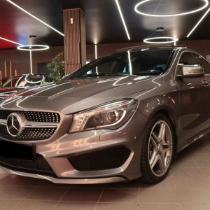 Mercedes-Benz CLA 200D 4MATIC AMG ACC TOIT OUVRANT R.CAM WEBASTO H&K – Image 1