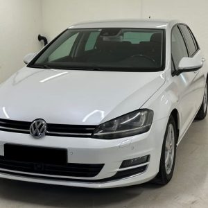Volkswagen Golf 1.6 TDI 105CH DSG Navi Webasto – Image 1