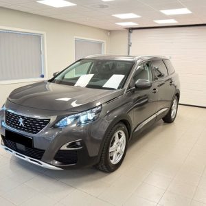 Peugeot 5008 Allure Master Diesel – Image 1